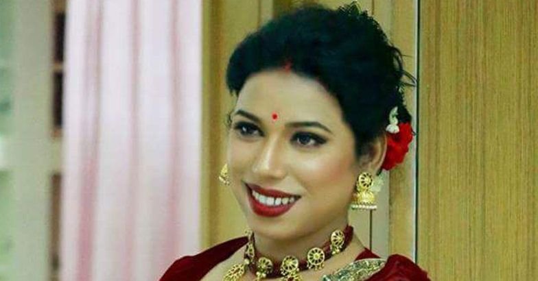 Jaanmoni Das is smiling to the camera