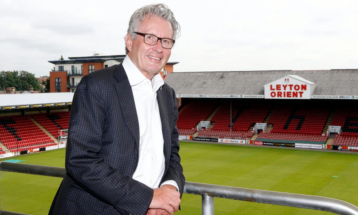 Nigel Travis Net Worth