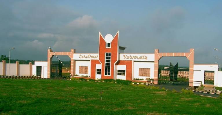 Kola Daisi University School Fees